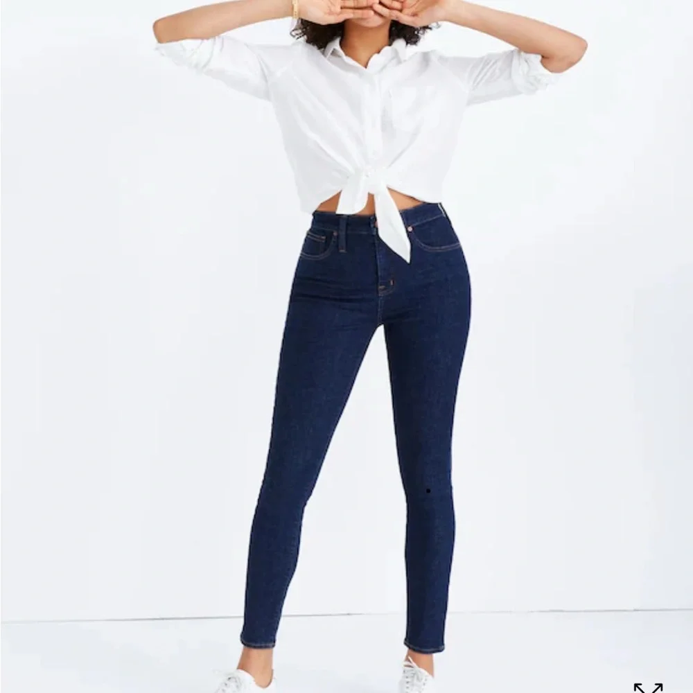 Madewell Dark Wash Curvy High-Rise Skinny Jeans - Size 27 - Picture 2 of 5